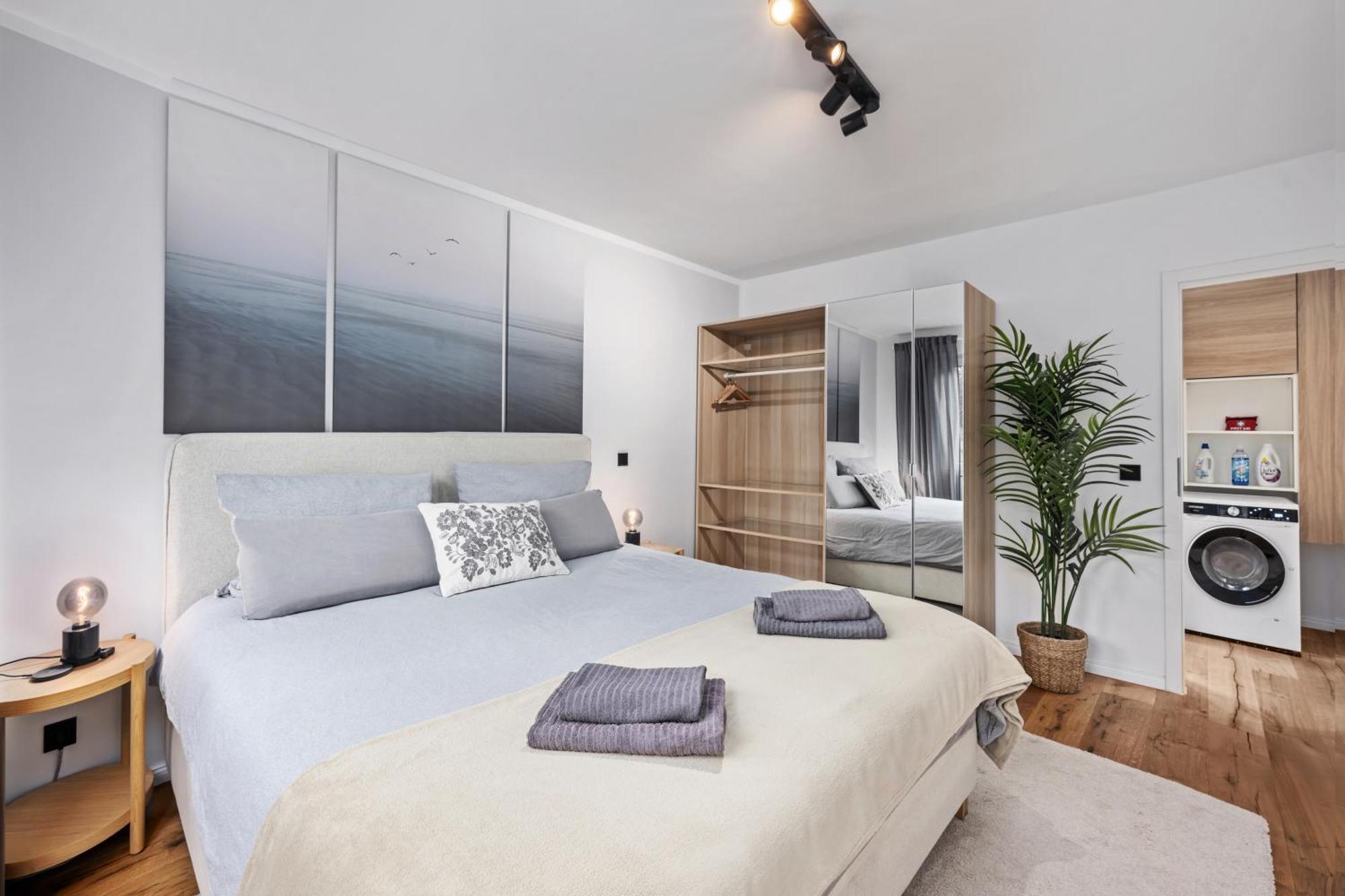Edler Wohnraum Noble Stadtoase Mit Boxspringbett, Kaffeevollautomat, Lift & Parkplatz Chemnitz  Exteriér fotografie